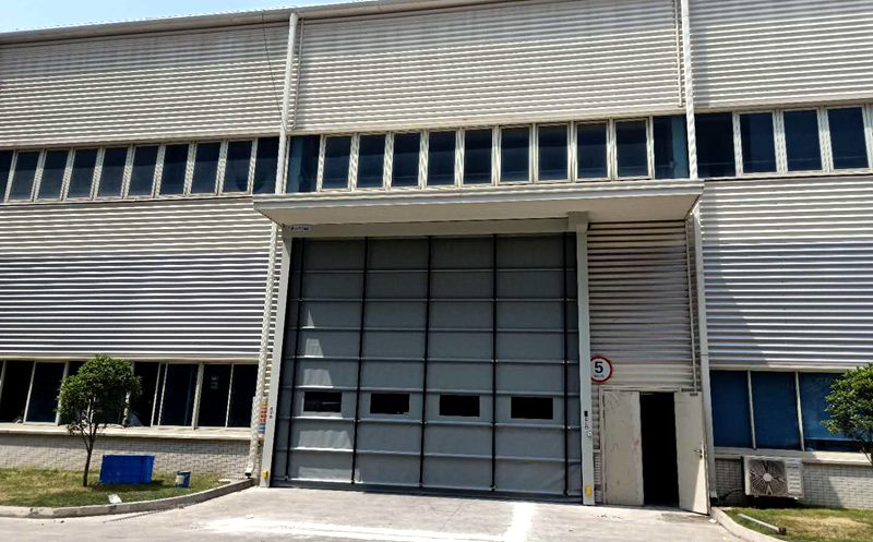 南京堆積門廠家——美高門業：專業打造高效節能的“背帶堆積門”解決方案插圖6